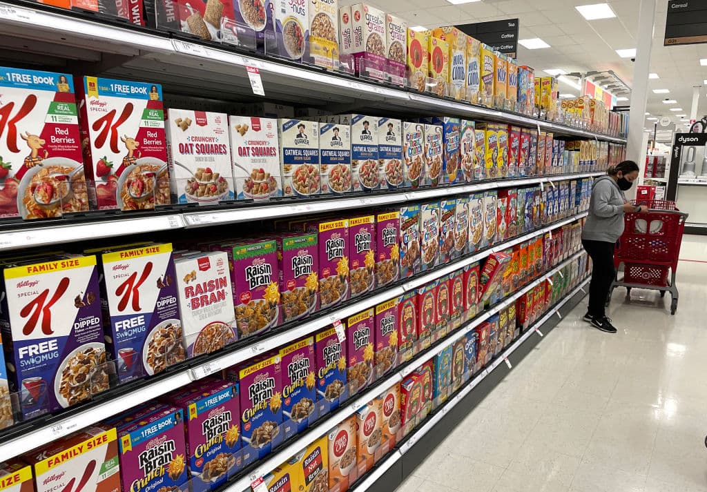 ¿Es cierto que los cereales son alimentos saludables para el desayuno? Te contamos cómo escogerlos