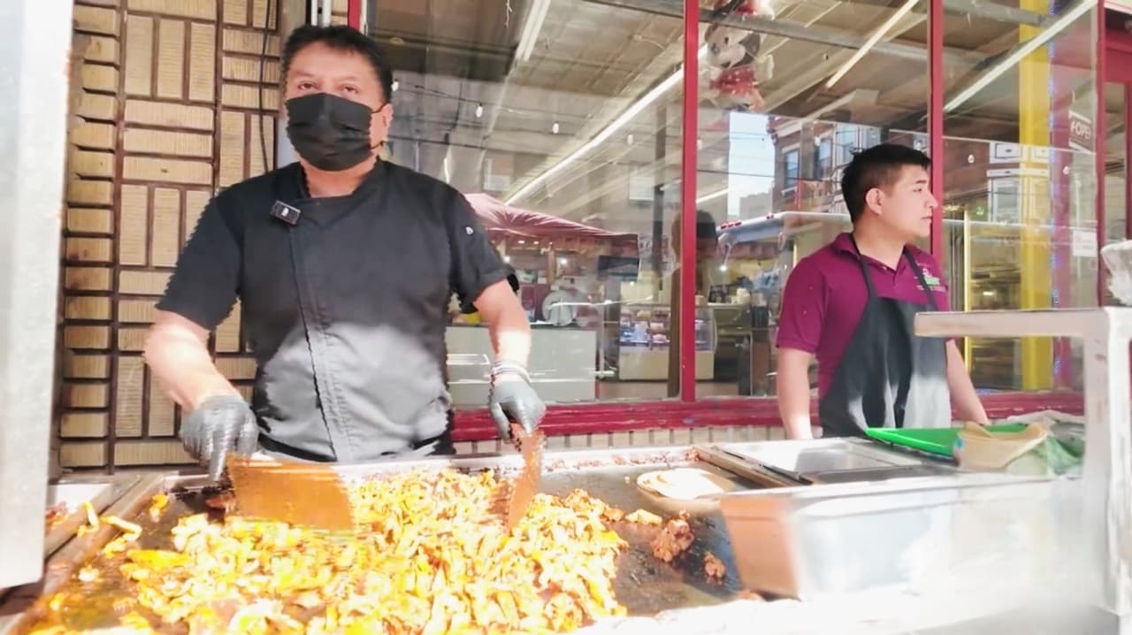 Lejos de México, cerca de sus tradiciones: pese a temor, celebran el 5 de mayo en Filadelfia
