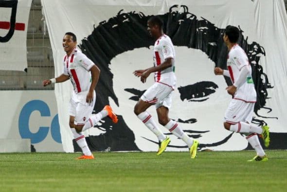 El Ajaccio dio homenaje a Memo Ochoa y venció al Stade de Reims