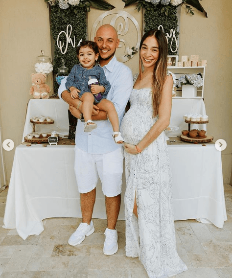 Su hija mayor,
<b> Natalia, y su esposo Gabriel,</b> son los orgullosos padres de un segundo bebé.