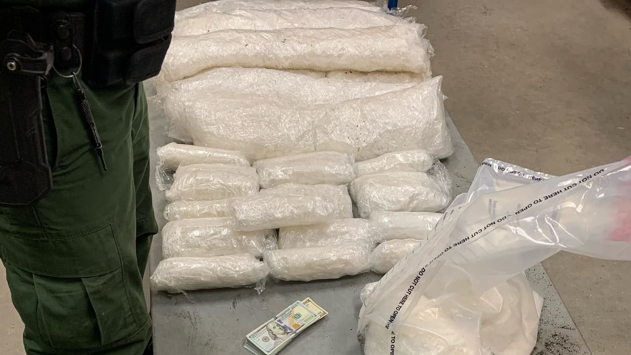 La droga fue entregada al Departamento de Investigaciones de Seguridad Interna para que continúen con la investigación.