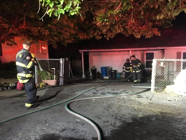 Menor resulta herido tras un incendio en su casa en Vallejo