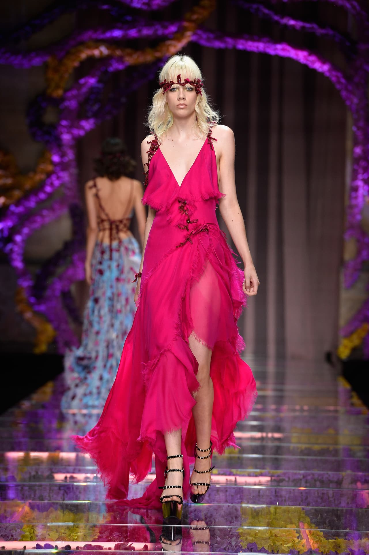 Mangas elegantes y con un diseño más propositivo llevaban las piezas.