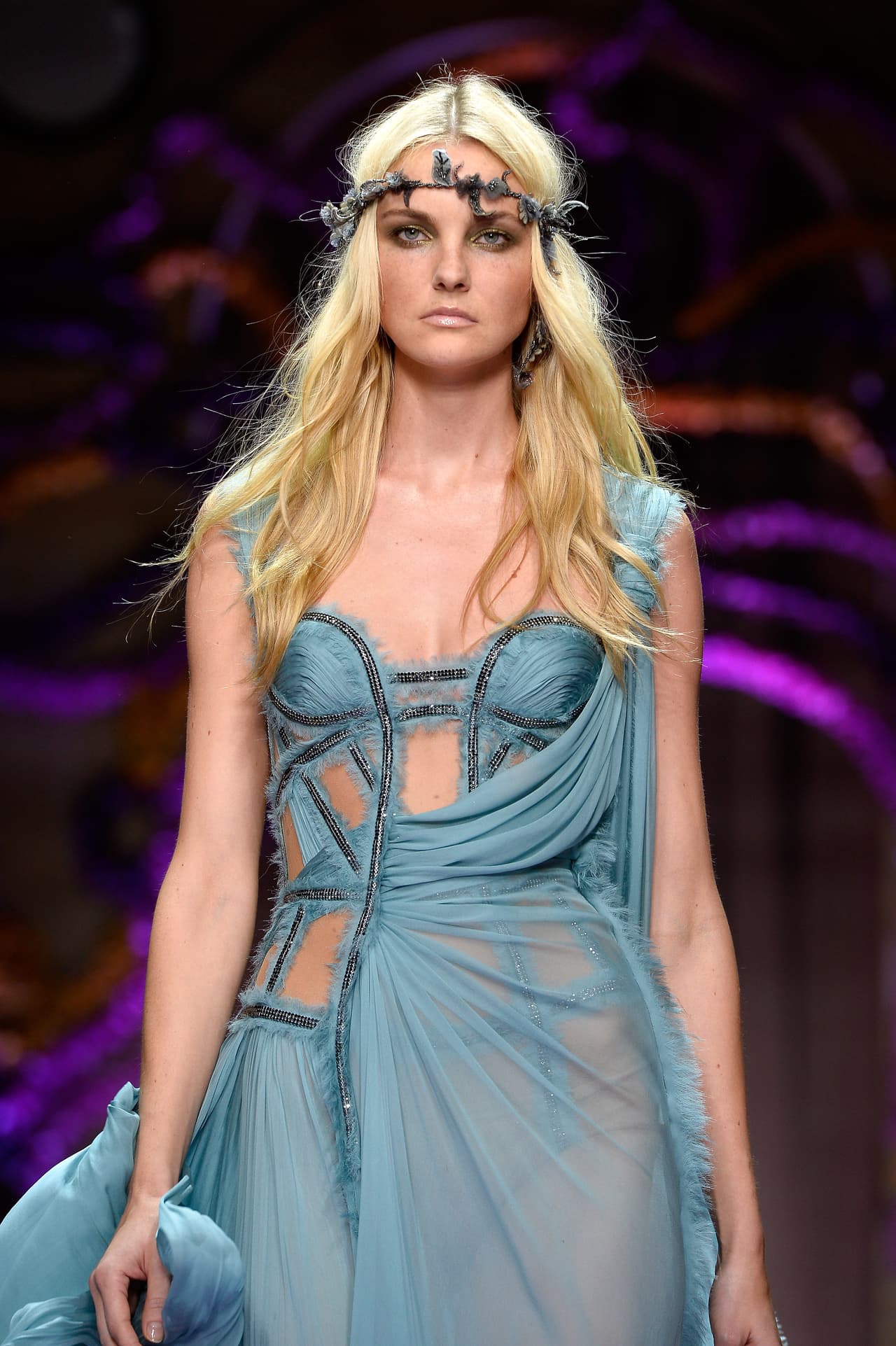 La casa de modas italiana llevó a sus asistentes a un lugar mágico y de ensueño.