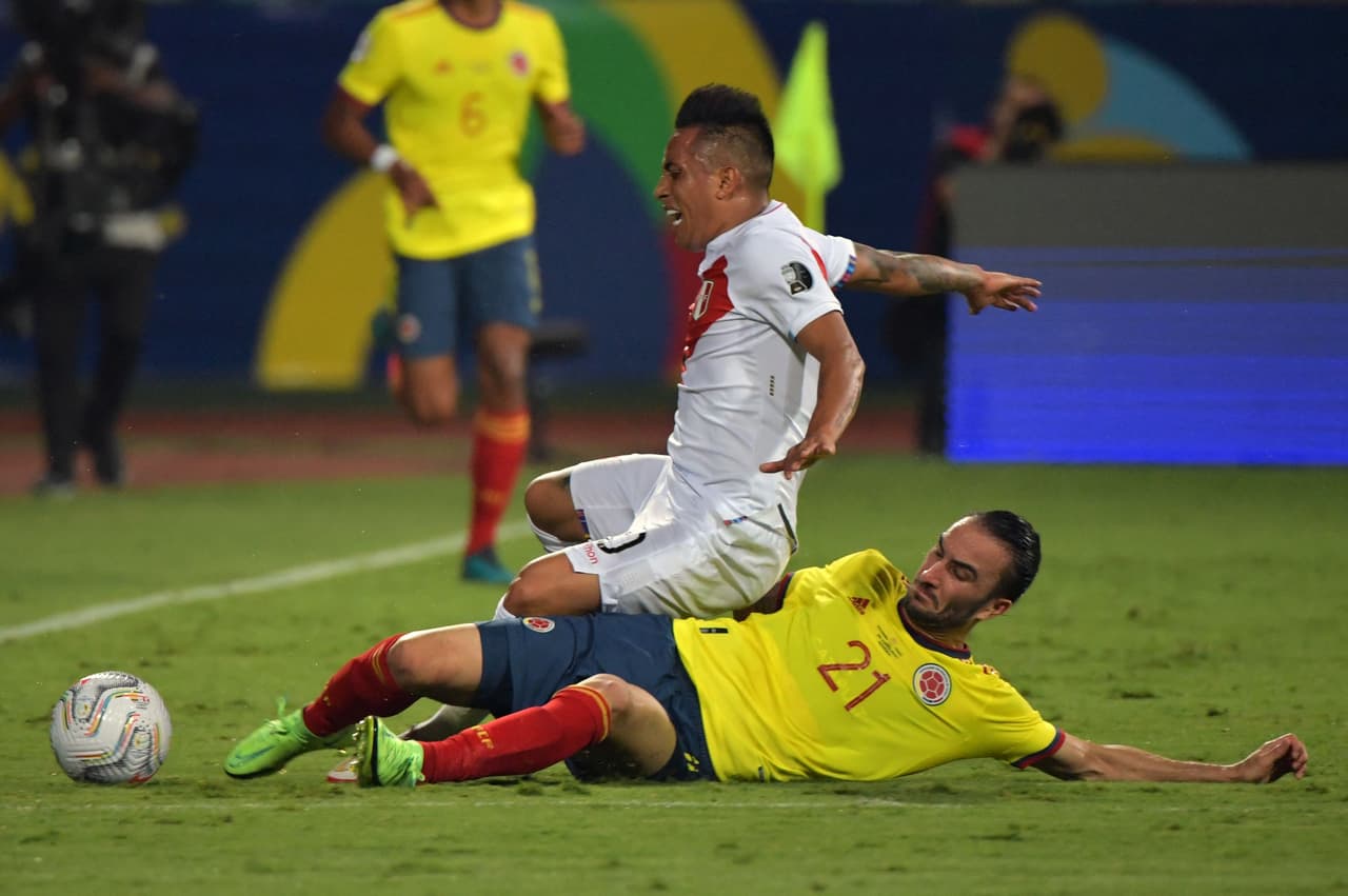 Perú se lleva los tres puntos y deja a Ecuador en el último lugar del Grupo B con tan solo un punto.