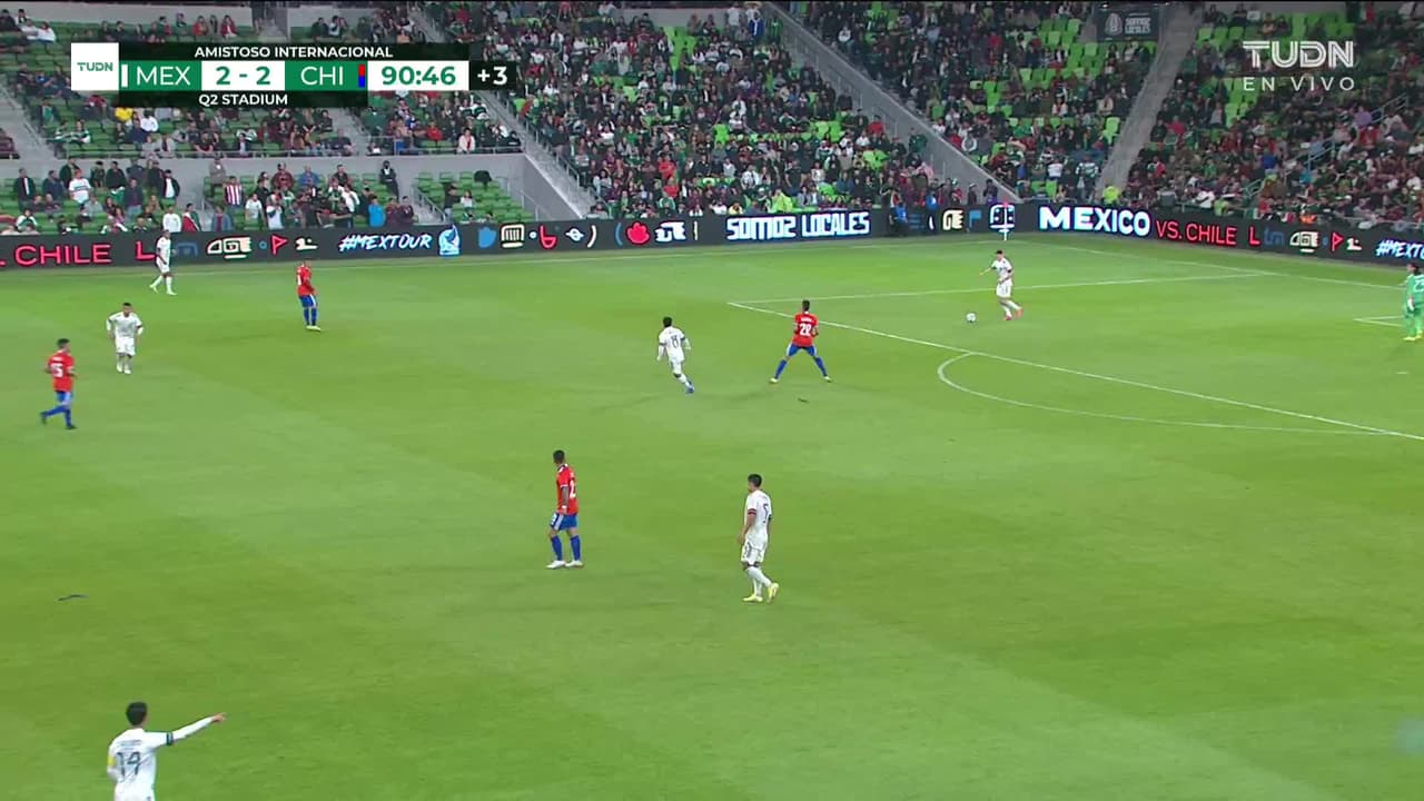 ¡TIRO ATAJADO! disparo por Benjamín Kuscevic.