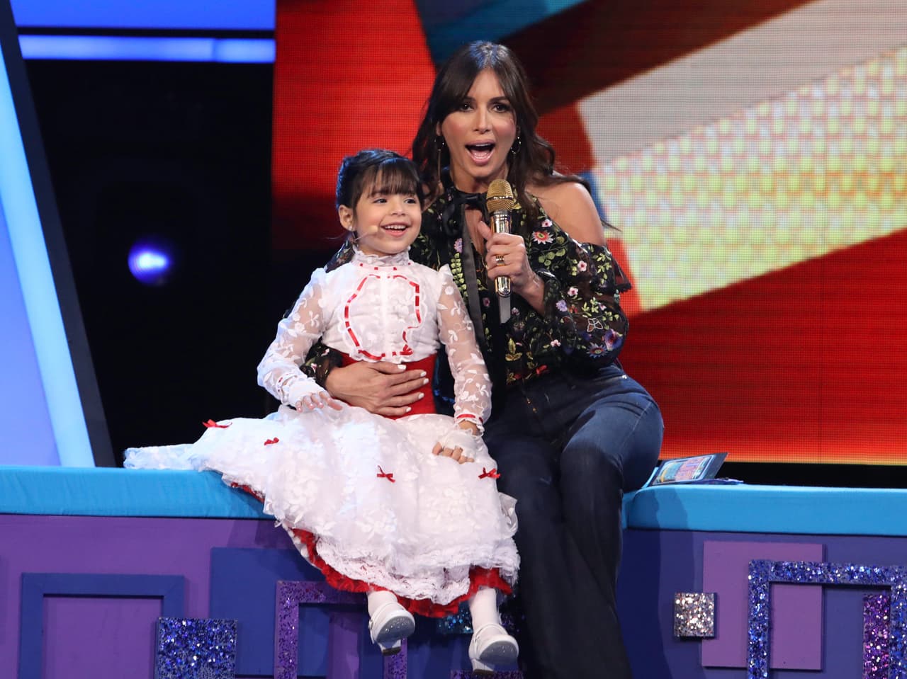 Giuliana también recibió una sorpresa muy especial.