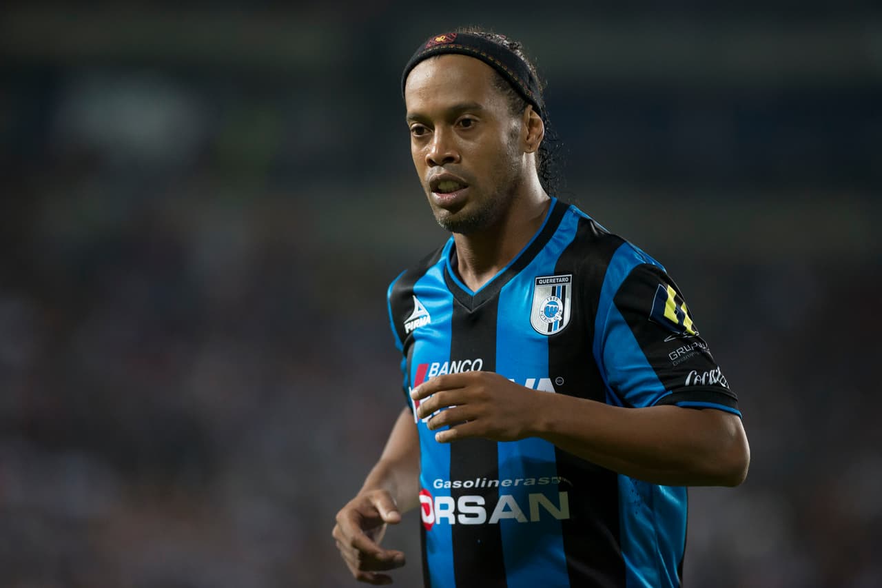 Vasco da Gama confirma negociaciones con Ronaldinho 