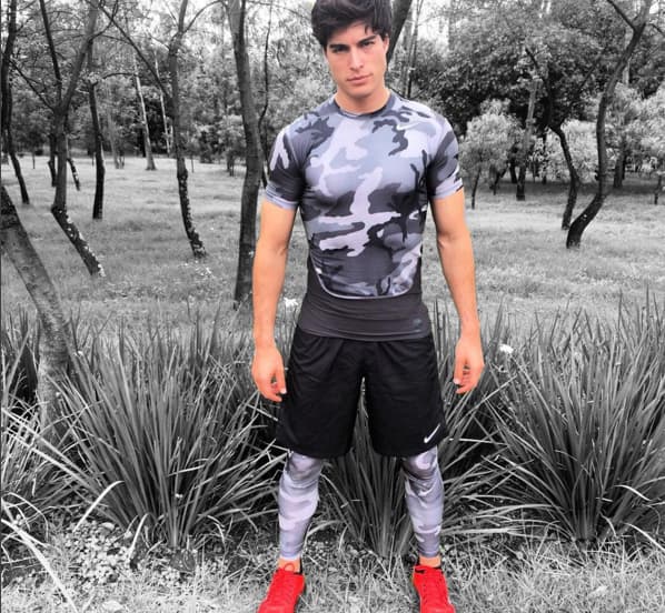 Una de las pasiones de Danilo es el deporte para mantenerse en forma.