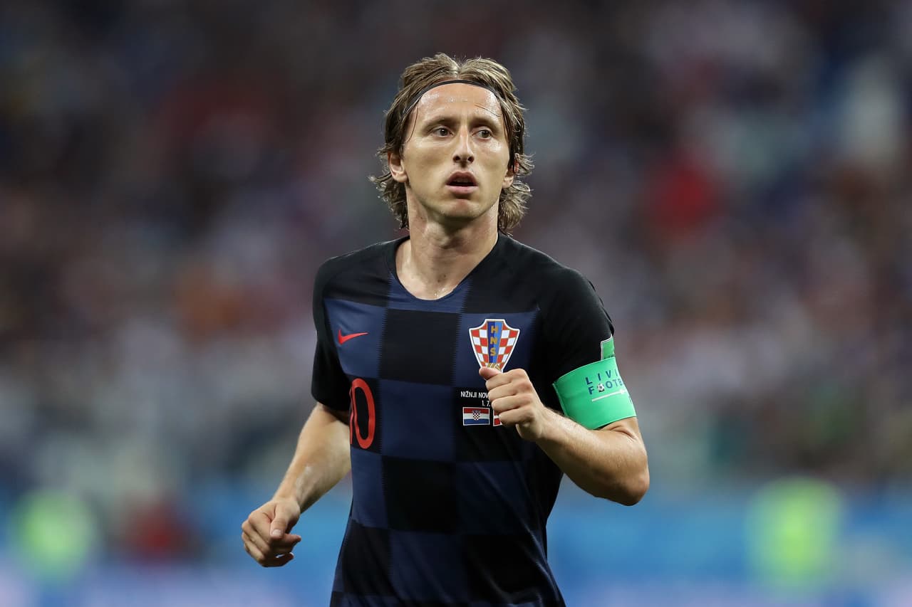 Modric jugó en el mediocampo, rotando su posición en el terreno de juego para intentar encontrar a sus compañeros.