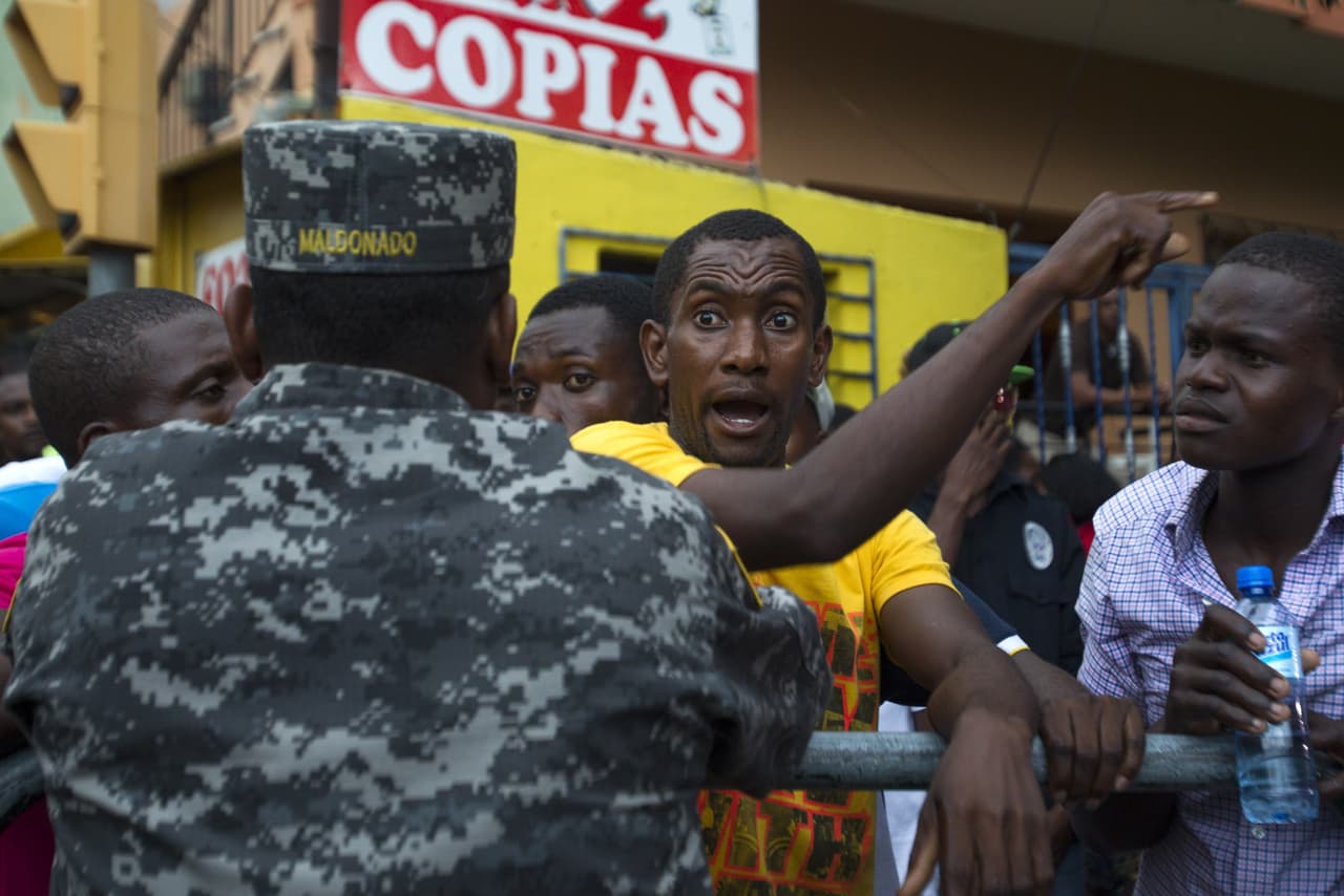 Según estadísticas del gobierno, unas 40.000 personas se han ido a Haití de forma voluntaria.
