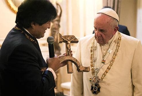 Entrega de crucifijo