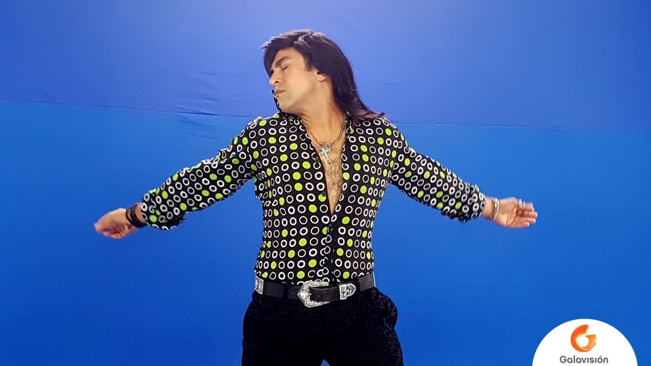 Si quieres una cabellera tan radiante como la de él 
<b><a href="https://www.univision.com/networks/galavision/consejos-para-lucir-un-cabello-radiante-con-el-de-albertano">necesitas estos tips</a></b>.