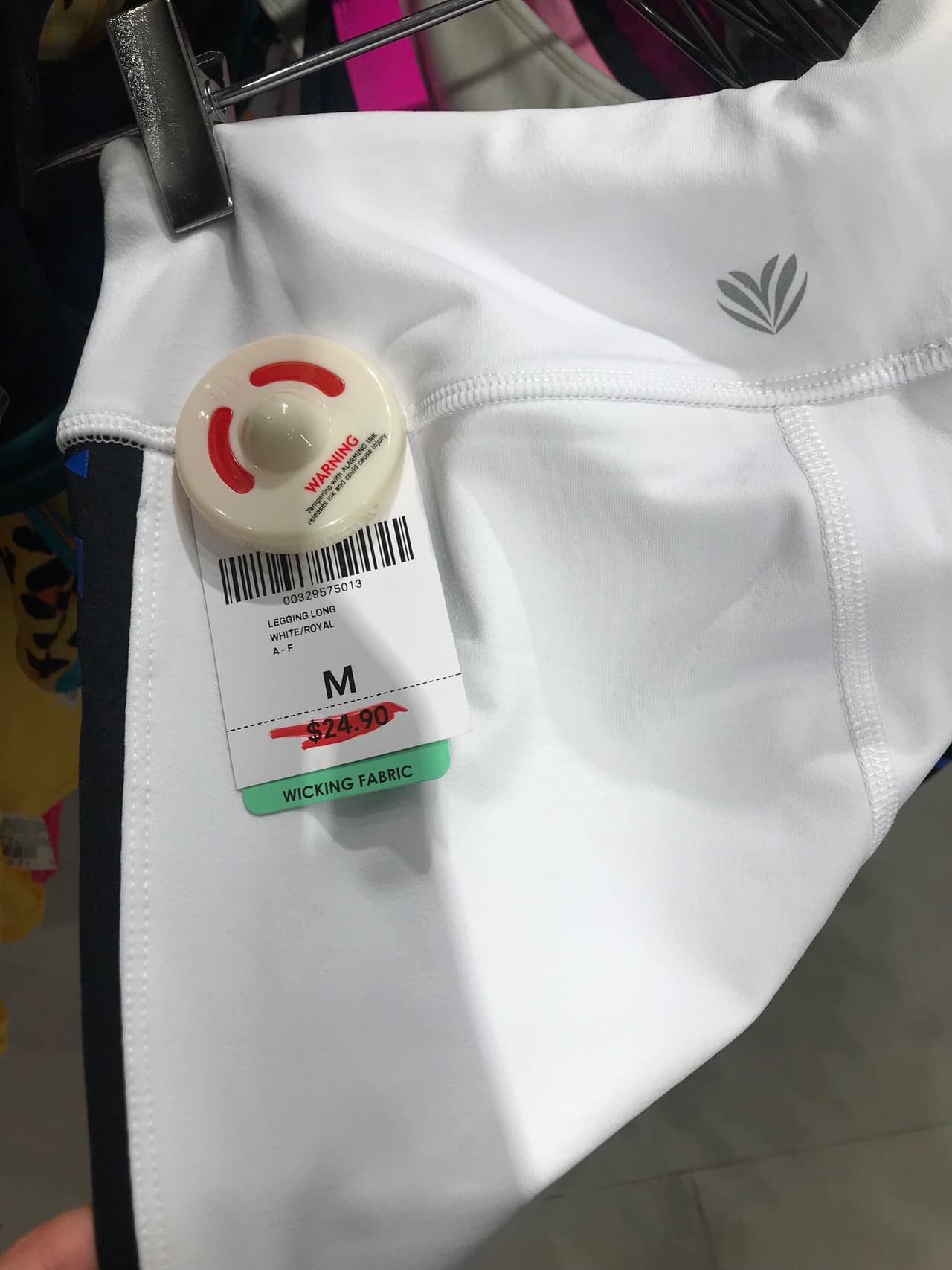 En California se espera que la empresa cierre 40 tiendas, aunque Forever 21 aún no ha especificado las fechas en que éstas dejarán de abrir sus puertas al público.