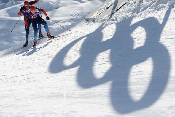 A base de esfuerzos sobrehumanos.