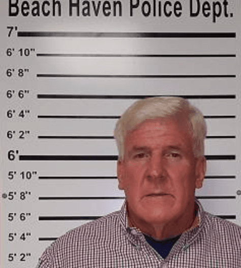 Stephen Wojciehowski fue impuesto de cargos este miércoles.