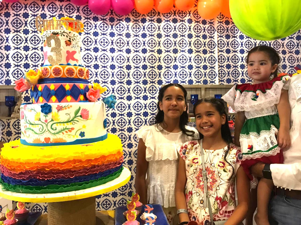 Antonella y Michaella no podían faltar en esta celebración para la más pequeña de la familia.
