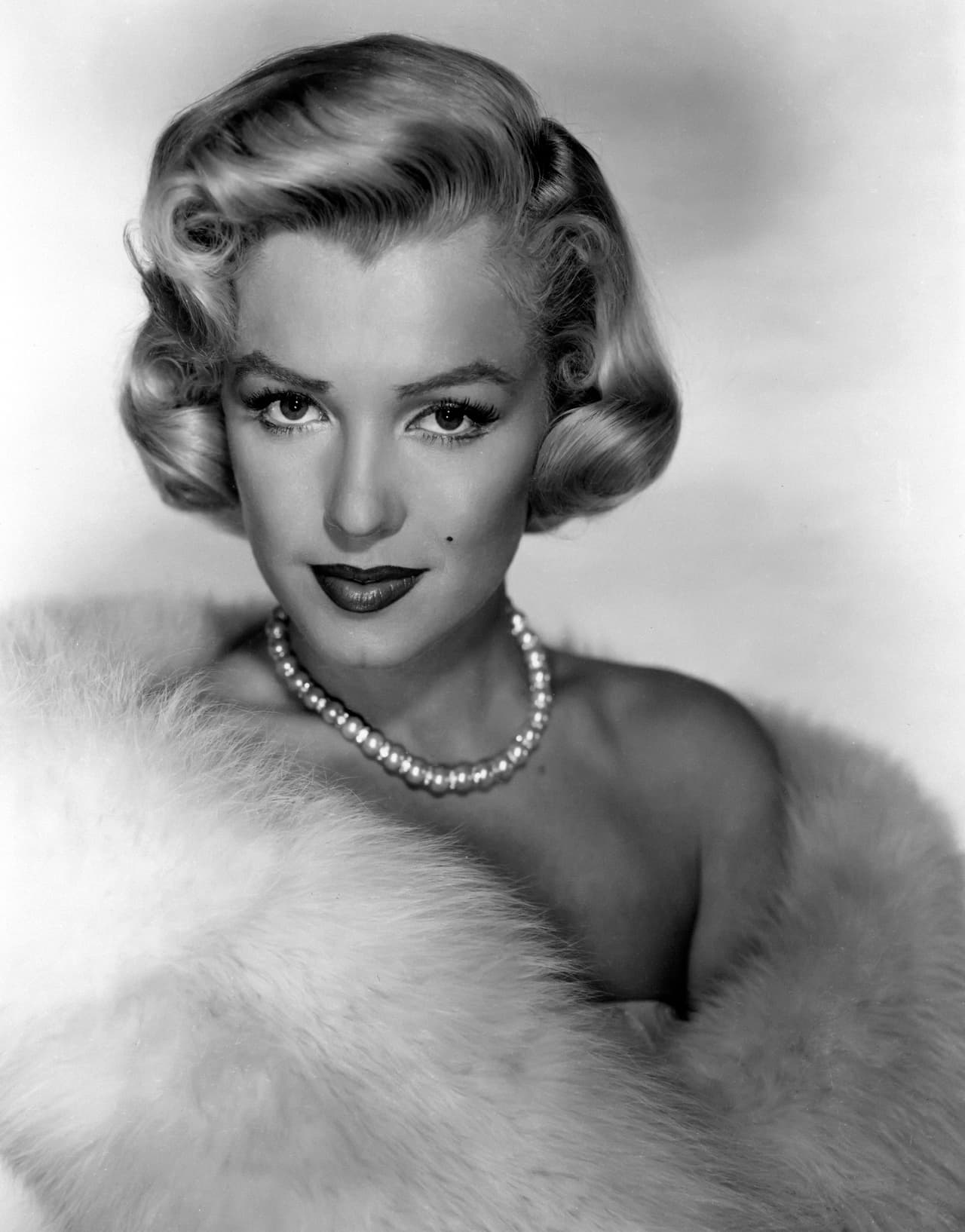 Ella aplicaba blush rosado en sus mejillas, pues consideraba que ello la hacía adquirir una ‘imagen juvenil’.