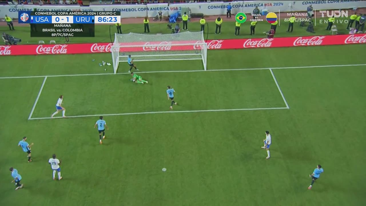 ¡Rochet baja la cortina y salva a Uruguay del empate en el tiro de Wright!