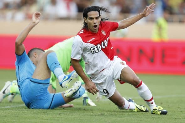 A sus 28 años tiene un récord de 217 goles y es delantero en el As Mónaco.