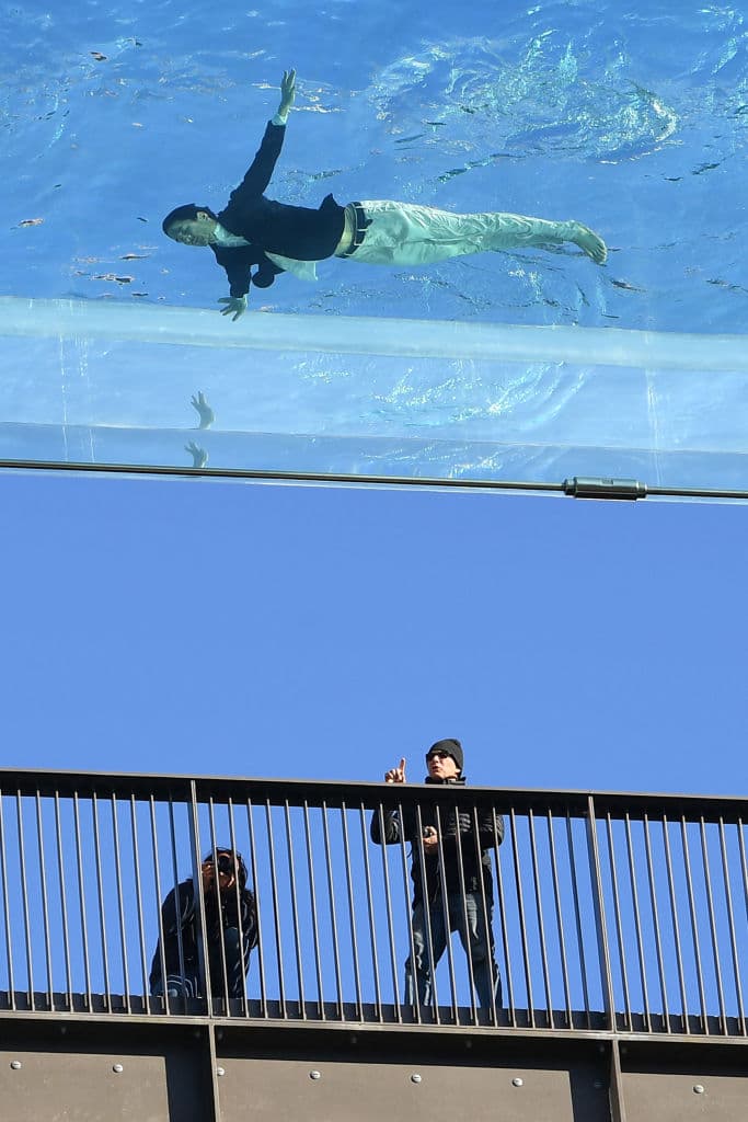 Además de Reynolds, los creadores de la obra son Arup Associates, los ingenieros Eckersley O'Callaghan. 
<b>Su inauguración oficial será el 19 de mayo de 2021</b>.