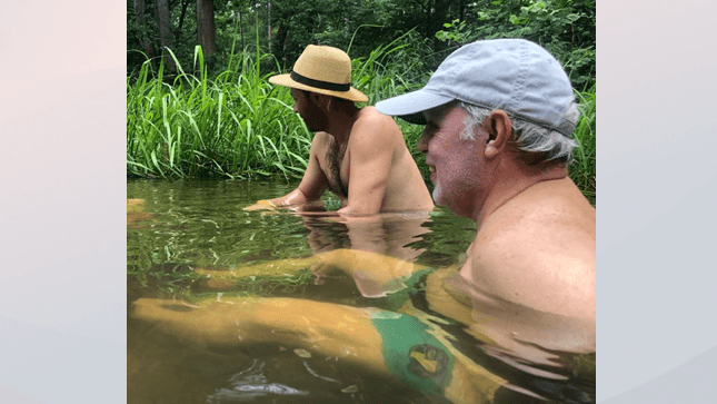 Altos niveles de toxicidad por algas en un río en Carolina del Norte