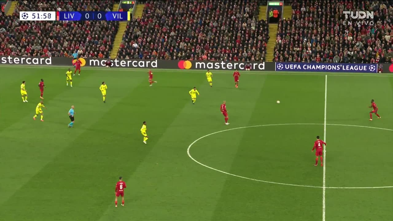 ¡TIRO ATAJADO! disparo por Luis Díaz.