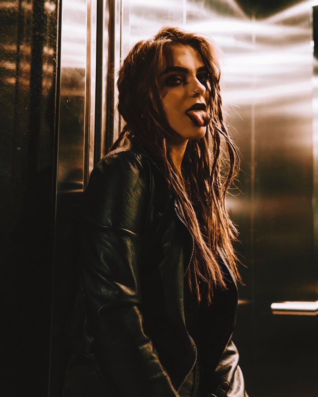 “Es un proyecto súper diferente, que todos los que estamos involucrados tenemos muchas ganas de que lo vean. Mi personaje es totalmente diferente a lo que he venido haciendo desde que empecé”, dijo a inicios de año para el programa Despierta América.