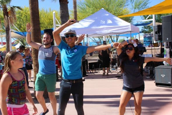 Una tremenda "Fiesta de Verano" disfrutaron cientos de personas en "Wet 'n' Wild, donde estuvieron presentes los talentos de nuestras emisoras de Uforia. 