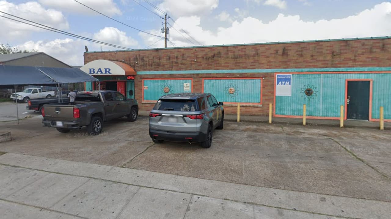 Operativo en cantina del área de Houston termina con seis personas detenidas por ICE 