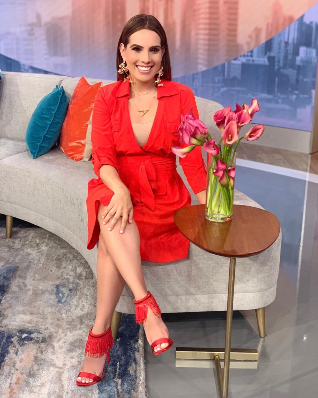 A partir de entonces hemos visto a Andrea con una luz especial en su rostro, y vistiendo increíble para el show, aunque ahora con prendas más cómodas y ad hoc a su nueva etapa.