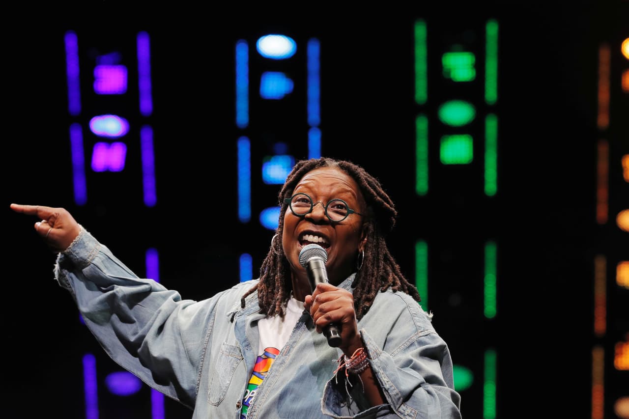 Whoopi Goldberg había afirmado que el holocausto se trató de la inhumanidad del hombre hacia otro hombre.