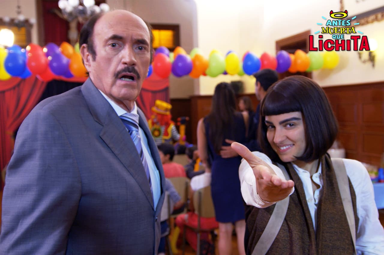 Lichita y el señor Ontiveros (Roberto Sen) deciden realizar las pruebas de la campaña en un orfanato, ambos se sorprenden por actitud de Roberto.