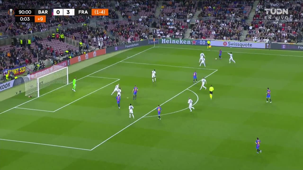 ¡GOL!  anota para FC Barcelona. Sergio Busquets