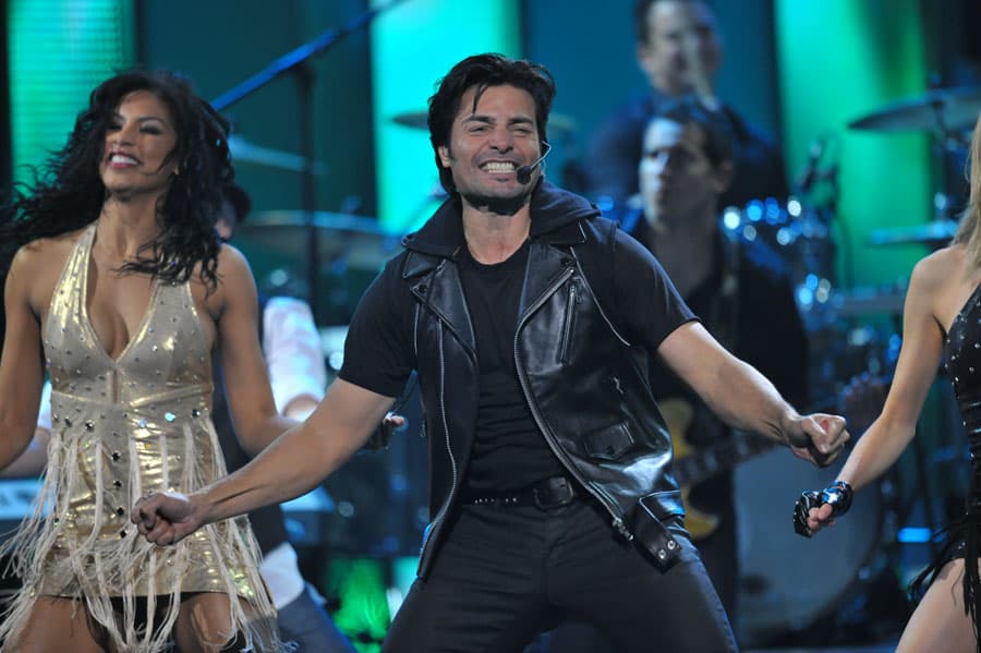 Chayanne
<br>Año: 2010
<br>Ese año, tres artistas tuvieron un 'back to back' en el escenario. El boricua fue el primero al interpretar 'Baila, baila' y 'Salomé' y 'Torero'.