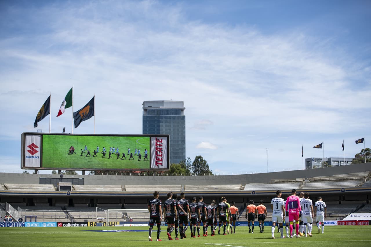 Estadio Olímpico de C.U. sin público.