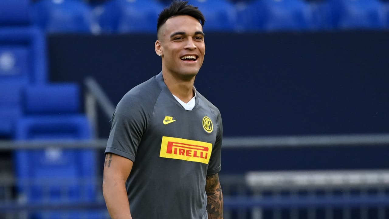 El fichaje de Lautaro Martínez con el Barcelona cada vez se enfría más