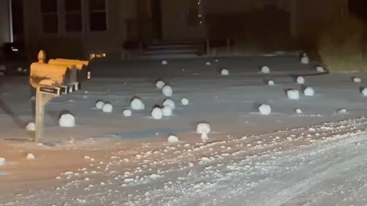 "Espectáculo impresionante”: Residente de un pueblo de Nueva York capta raro fenómeno invernal