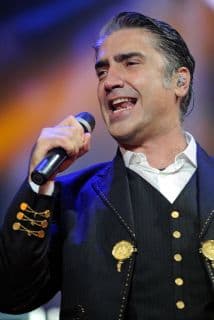 Horas después del reporte del accidente, el cantante sólo publicó en su cuenta de Twitter que todo estaba bien con él.