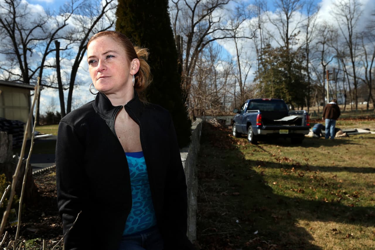 Los investigadores analizaron las estadísticas federales de 2006 a 2014 y concluyeron que 3,4% de los estadounidenses —más de 8,3 millones de personas— sufren problemas psicológicos: sentimientos de tristeza, inquietud e irritabilidad que pueden afectar el bienestar físico, según la definición de los CDC.