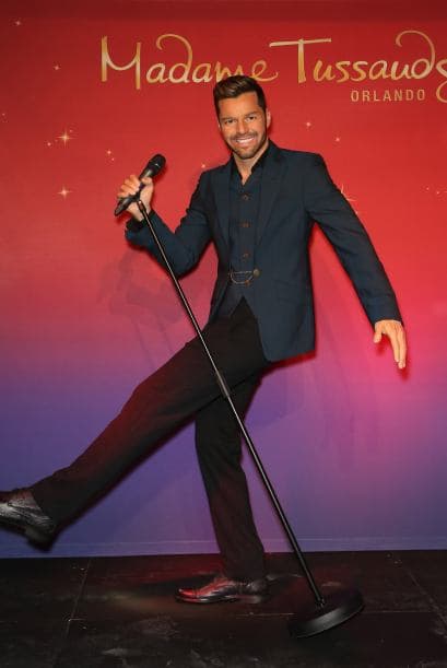 Aunque ya hay dos Ricky Martin en el mundo, pues recientemente, el astro develó su estatua de cera.