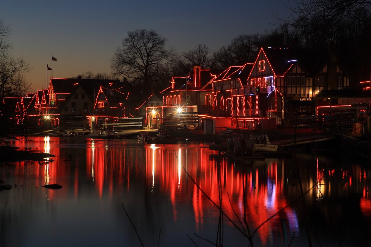 FILADELFIA TRIBUTO VICTIMAS COVID 19 /EsIqq21XUAMqBIW.jpeg