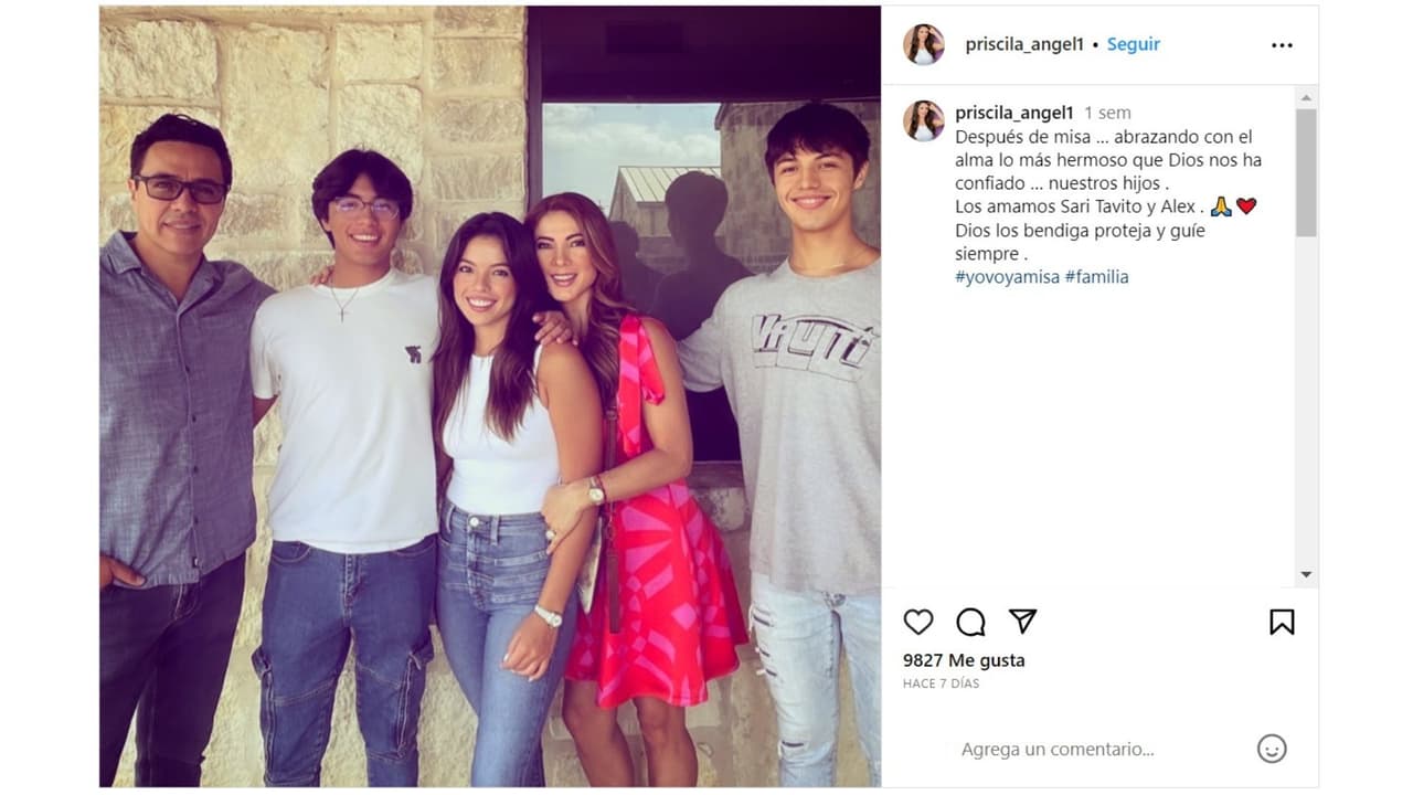 Priscila y Gustavo Ángel con sus hijos.