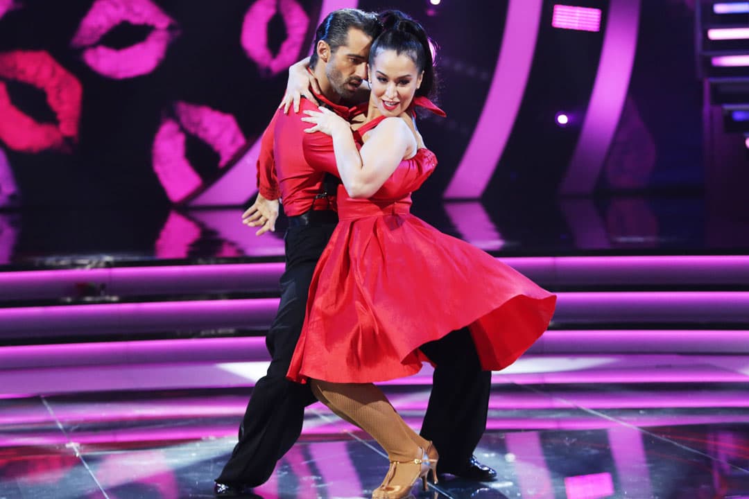 La concursante bailó la canción 'Tus besos', un popular tema de Juan Luis Guerra.