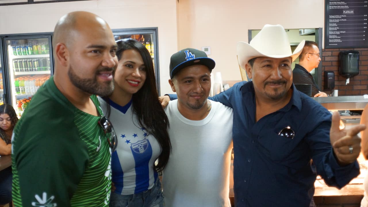 La Hondureña confía en que su selección le gane a México y en un próximo partido, y no tiene problema con seguir pagando apuestas hasta lograr que El Feo y El Pelón sean los que paguen el siguiente reto.