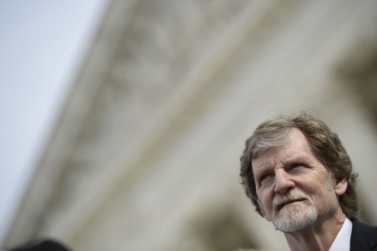 La torta de boda que un pastelero negó a una pareja gay divide a la Corte Suprema