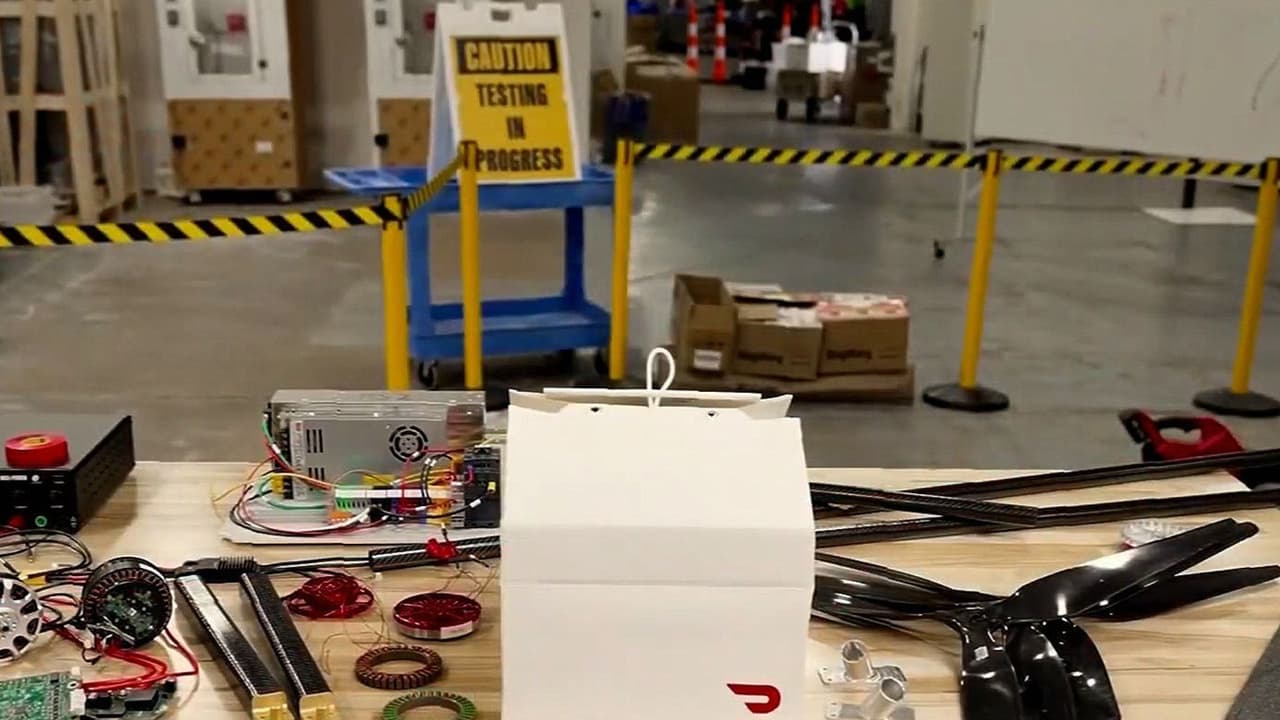 ¿Entregas por el aire?: DoorDash recibe autorización para enviar pedidos con drones en EEUU