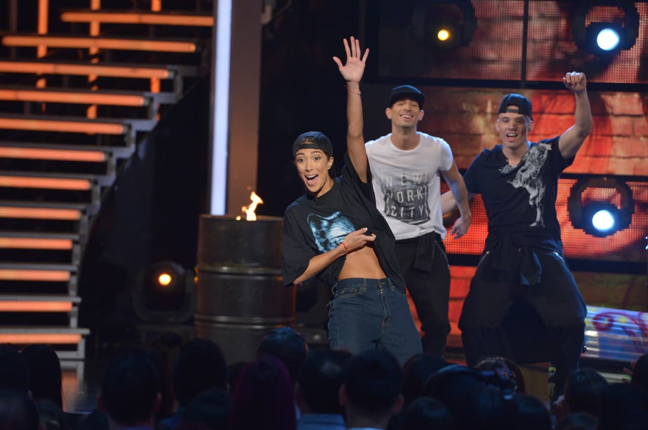 ¡Pero qué noche! Prissila dijo adiós a la competencia, Lisandra y Nathalia ahoran proclaman ser BFFs y el bailecito en el tubo de Ligia Uriarte nos hizo decir 'OMG'. Además, Prince Royce y Espinoza Paz llegaron para calmar a las bellas.