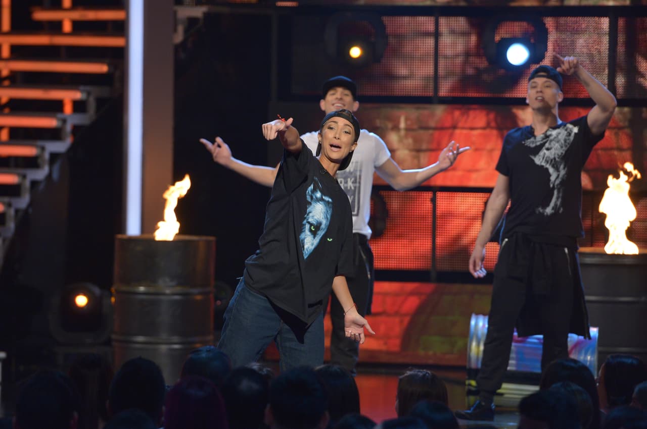 ¡Pero qué noche! Prissila dijo adiós a la competencia, Lisandra y Nathalia ahoran proclaman ser BFFs y el bailecito en el tubo de Ligia Uriarte nos hizo decir 'OMG'. Además, Prince Royce y Espinoza Paz llegaron para calmar a las bellas.