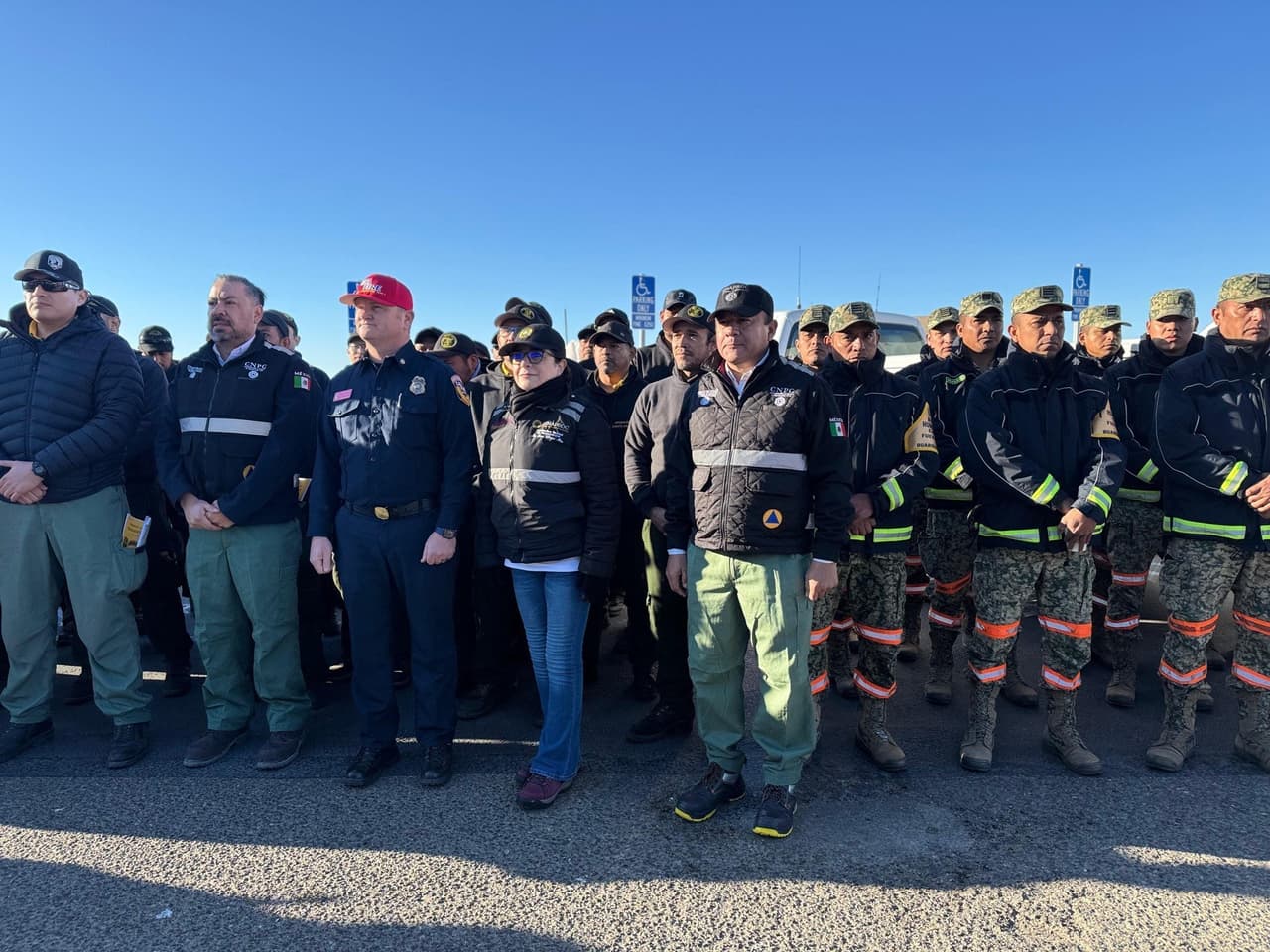 <b>Despliegue estratégico</b>
<br>La delegación mexicana fue asignada a labores críticas, priorizando la seguridad y eficiencia en el combate al fuego.